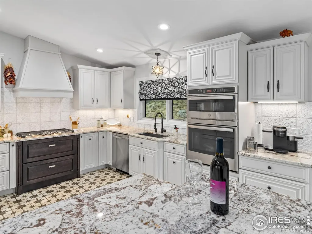 1267 Upper Venner Road Estes Park CO 80517