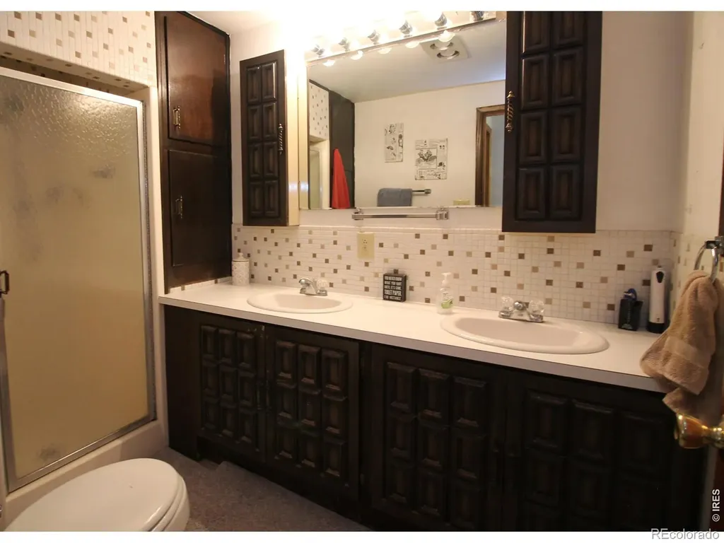 221 N Wallace Avenue Haxtun CO 80731