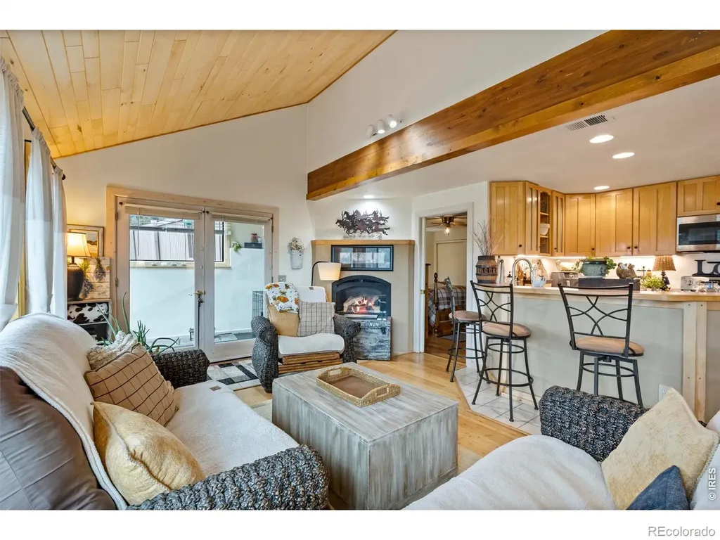 123 Mohawk Road Lyons CO 80540