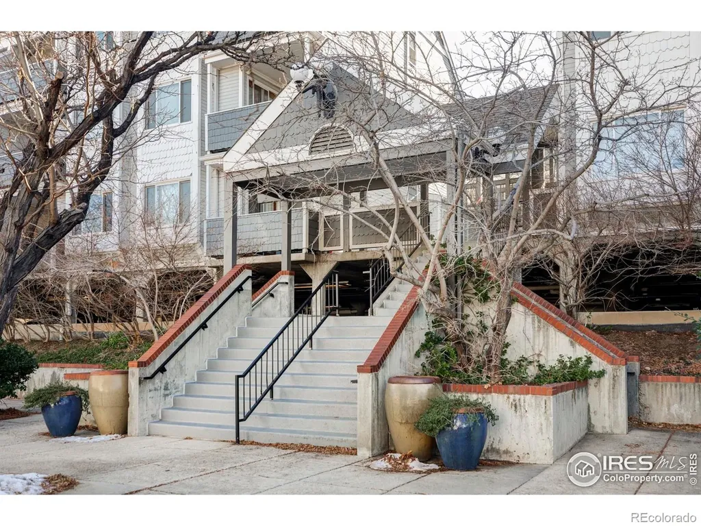 2201 Pearl Street Boulder CO 80302