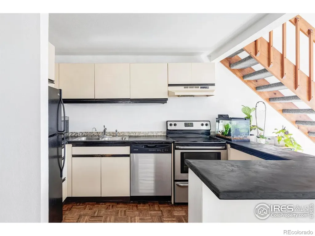 2201 Pearl Street Boulder CO 80302