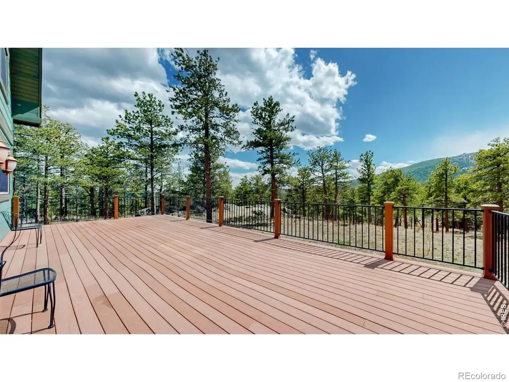 598 Taylor Road Lyons CO 80540
