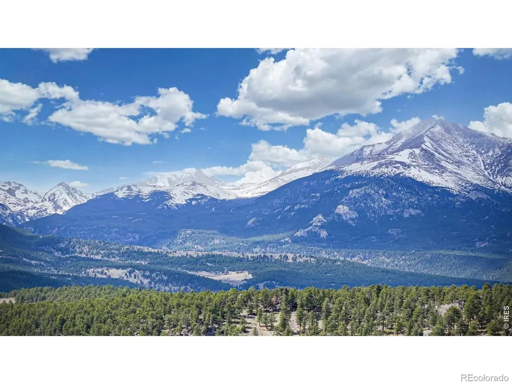 598 Taylor Road Lyons CO 80540