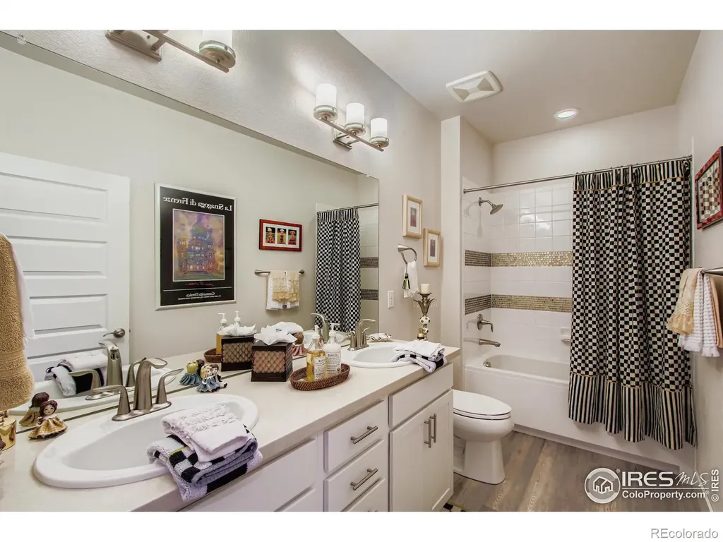 2932 Casalon Circle Superior CO 80027