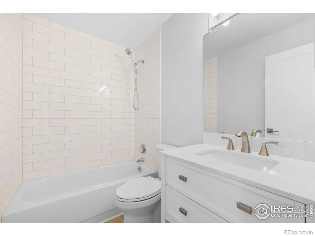 2711 Mapleton Avenue Boulder CO 80304