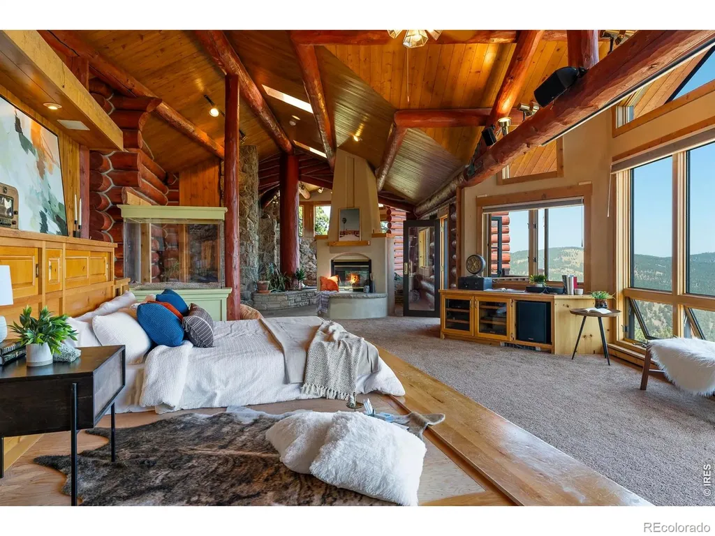 470 Weaver Drive Boulder CO 80302