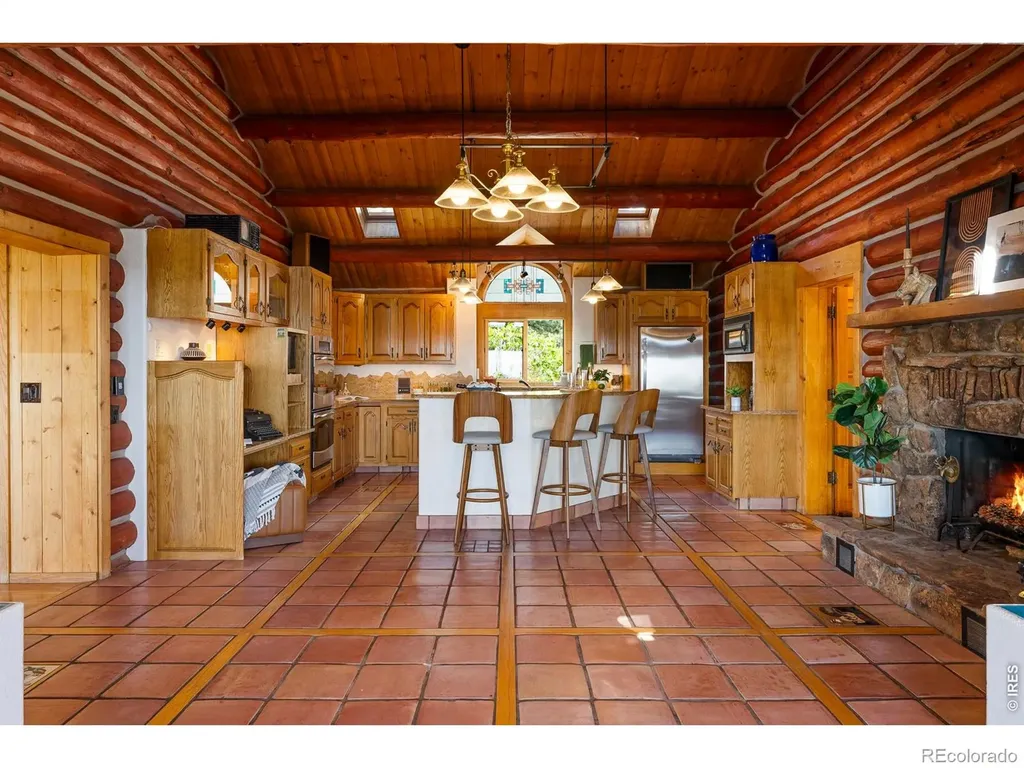 1327 Weaver Drive Boulder CO 80302