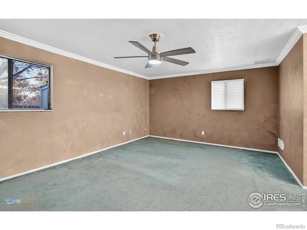 2521 Danbury Drive Longmont CO 80503