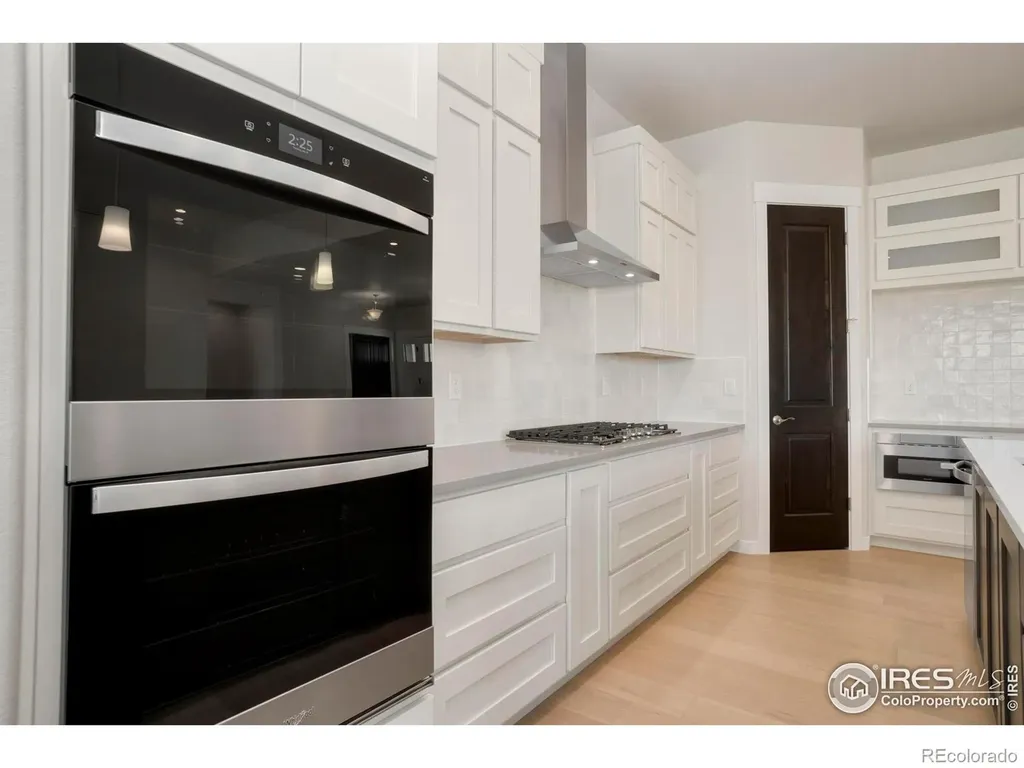 24113 E 36th Place Aurora CO 80019
