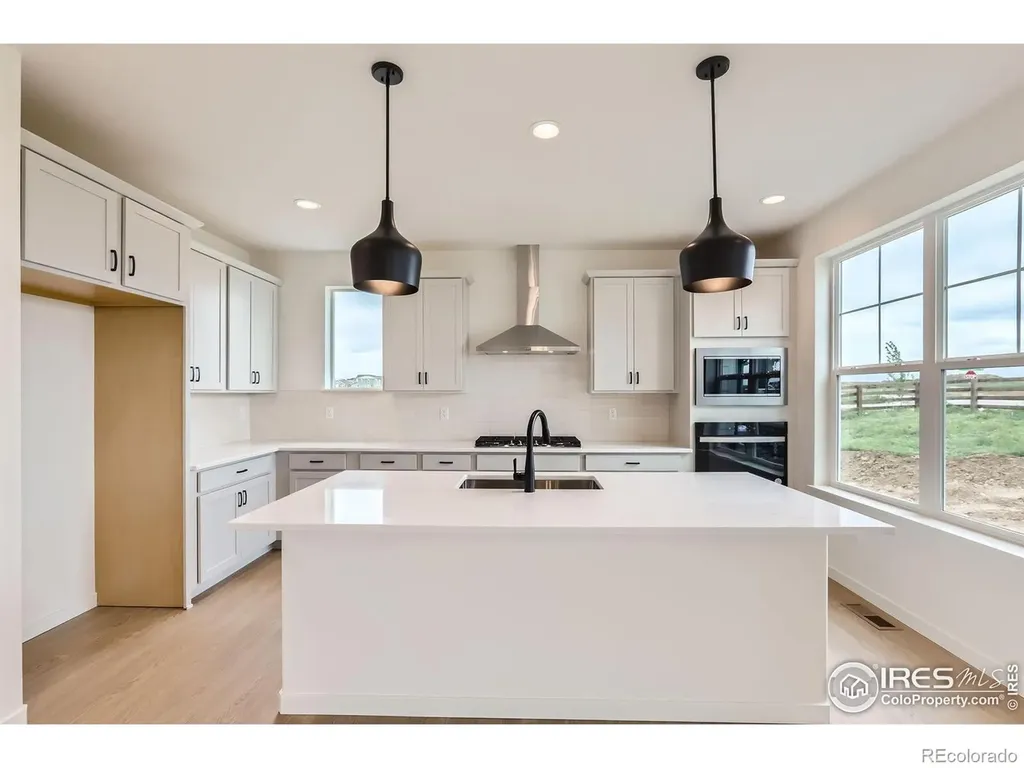 5881 Aspenglow Street Longmont CO 80504