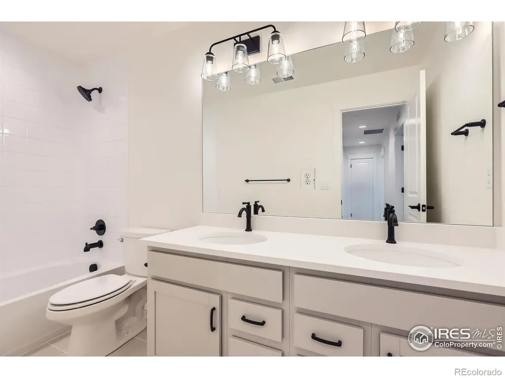 5881 Aspenglow Street Longmont CO 80504