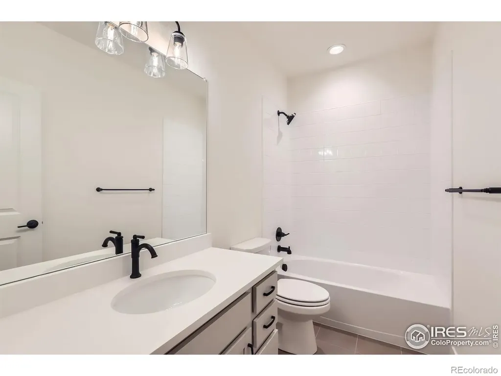 5881 Aspenglow Street Longmont CO 80504