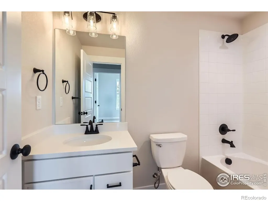 5901 Aspenglow Street Longmont CO 80504