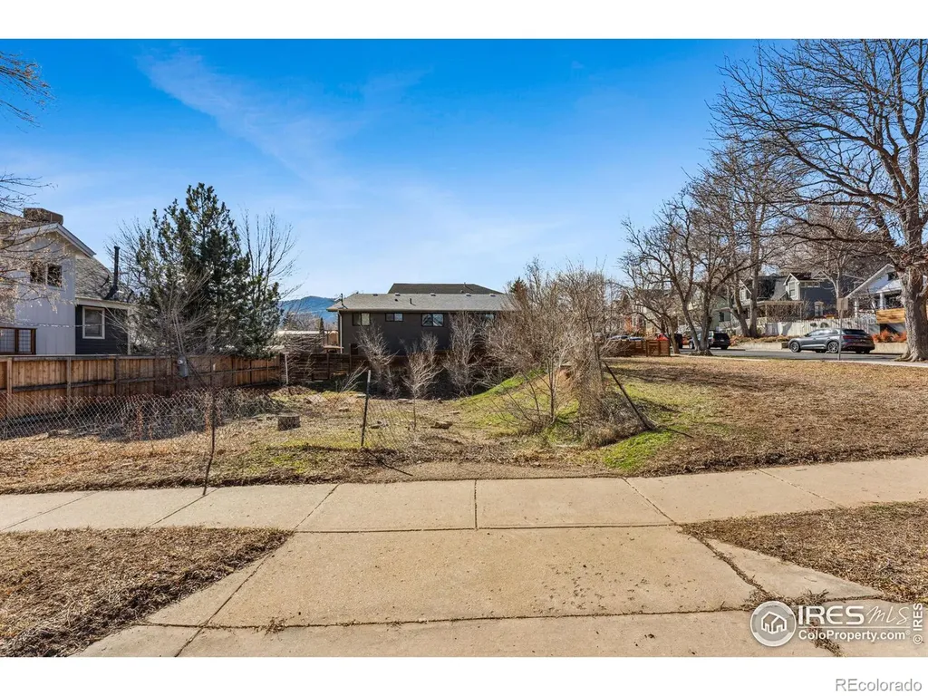 2240 Bluff Street Boulder CO 80304