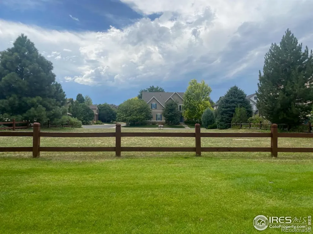 1719 Stardance Circle Longmont CO 80504