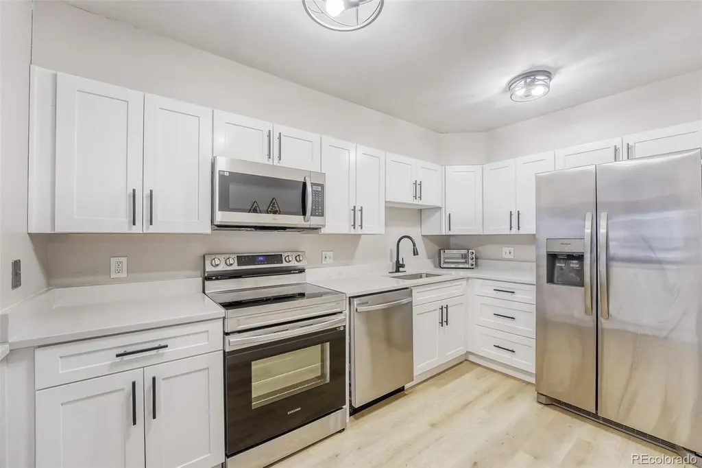 13618 E Bethany Place Aurora CO 80014