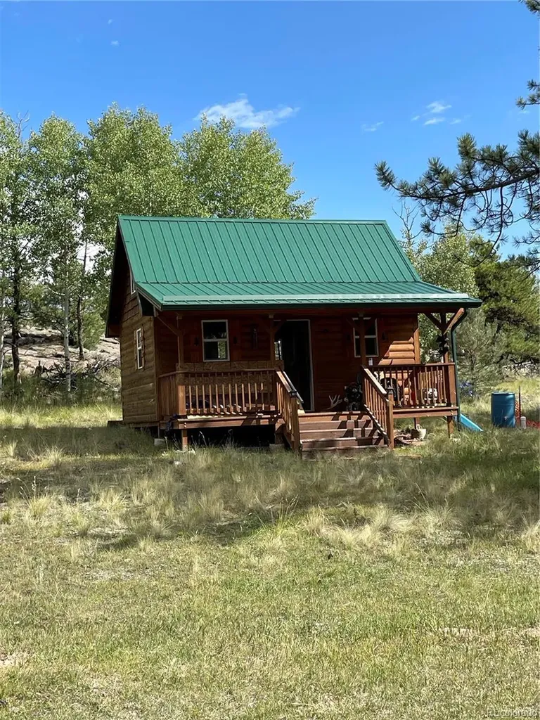 330 Arrowhead Drive Florissant CO 80816