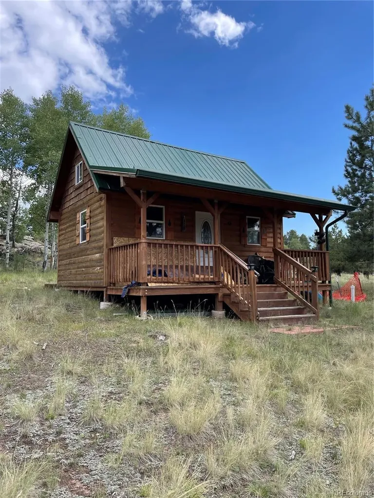 330 Arrowhead Drive Florissant CO 80816