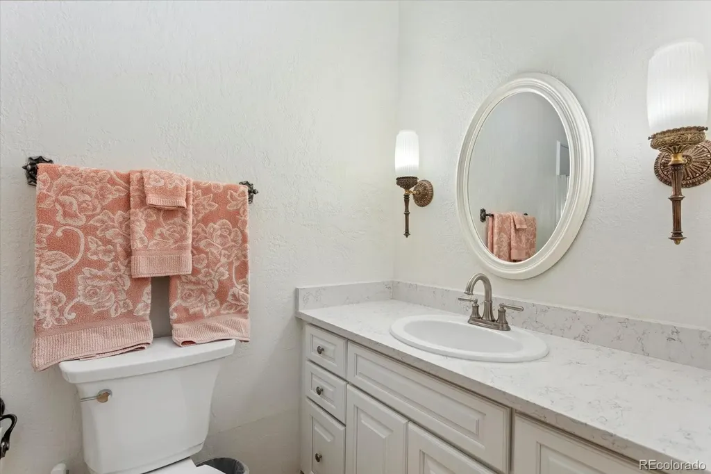 716 W Blarney Stone Road Howard CO 81233