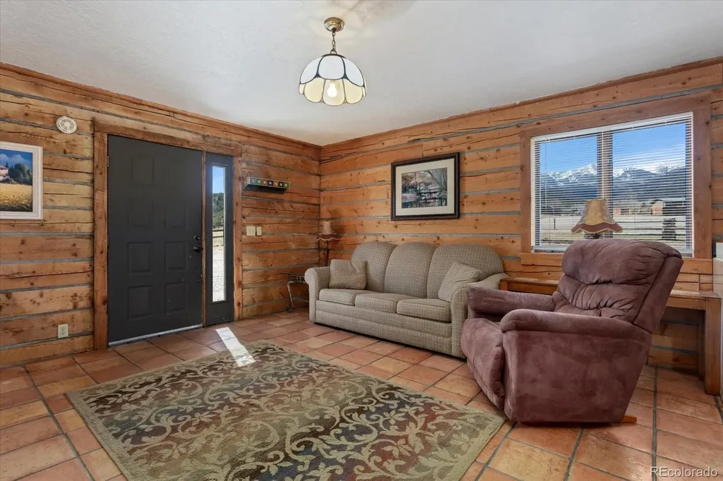 716 W Blarney Stone Road Howard CO 81233