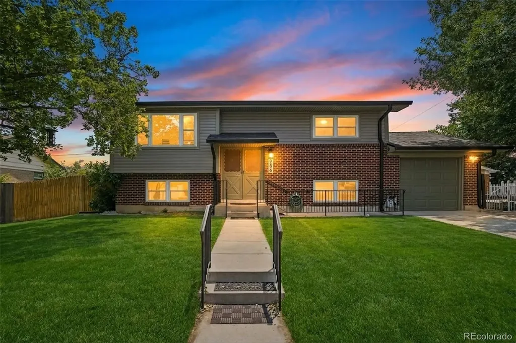 986 E 114th Place Denver CO 80233