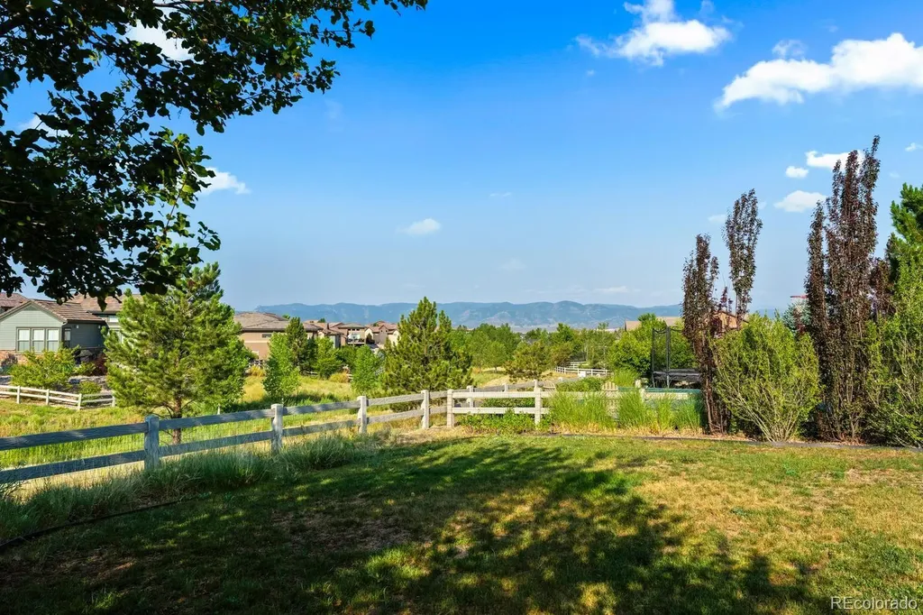 592 Meadowleaf Lane Littleton CO 80126