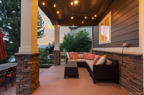 592 Meadowleaf Lane Littleton CO 80126