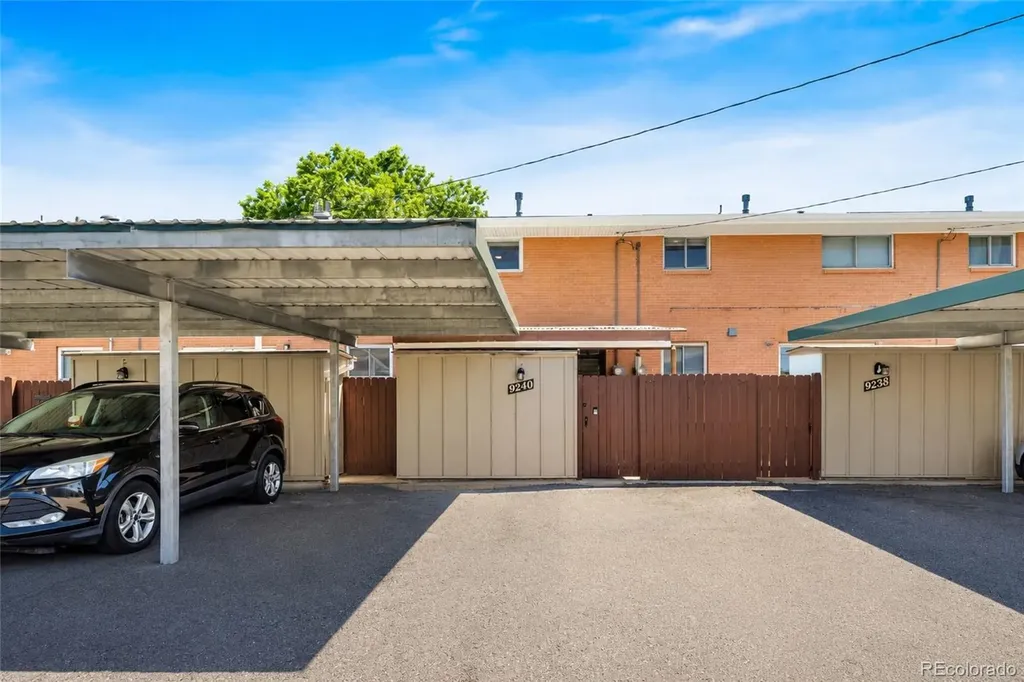 9240 E Lehigh Avenue Denver CO 80237