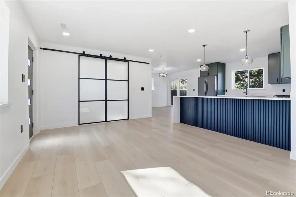 1431 S Glencoe Street Denver CO 80222
