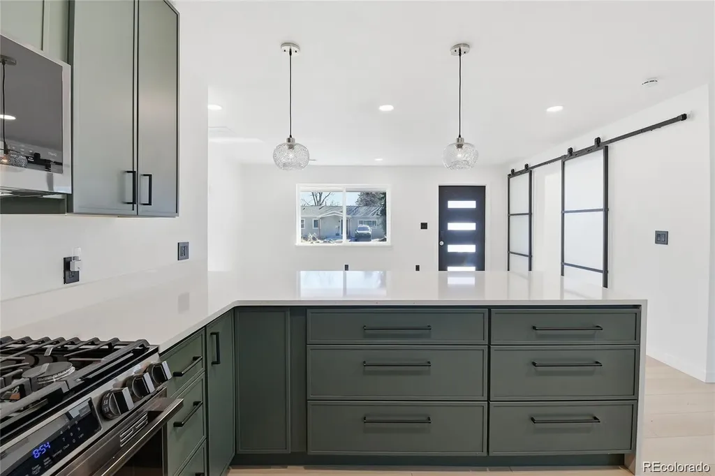 1431 S Glencoe Street Denver CO 80222