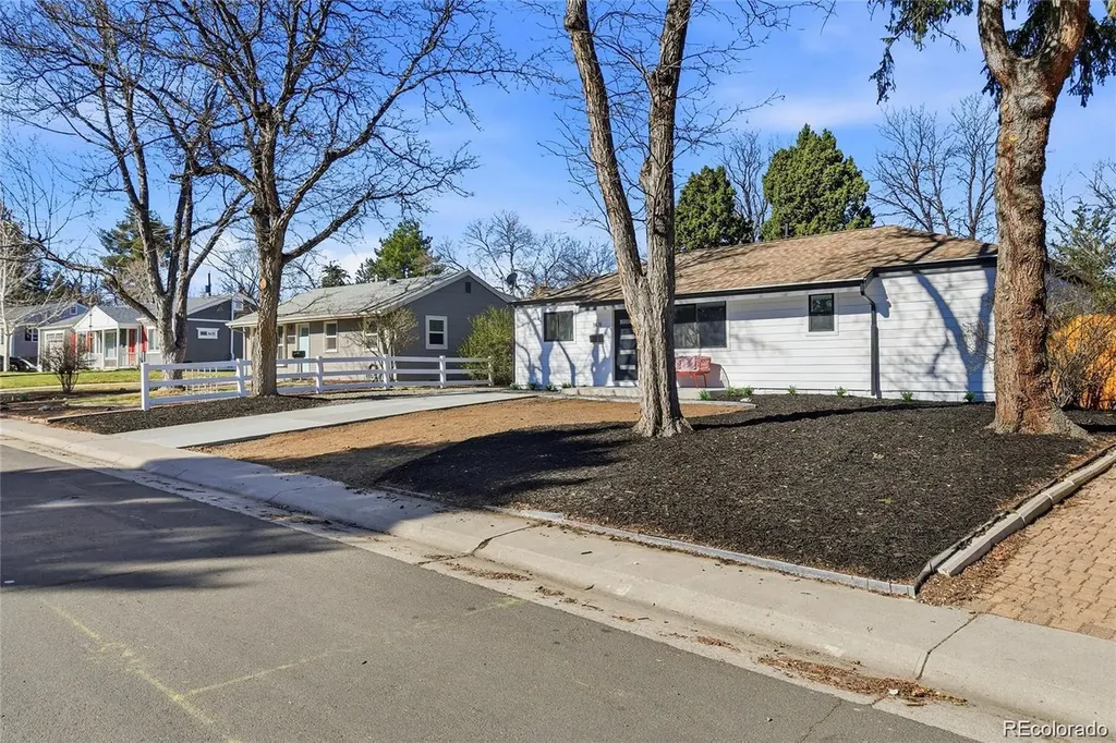 1431 S Glencoe Street Denver CO 80222