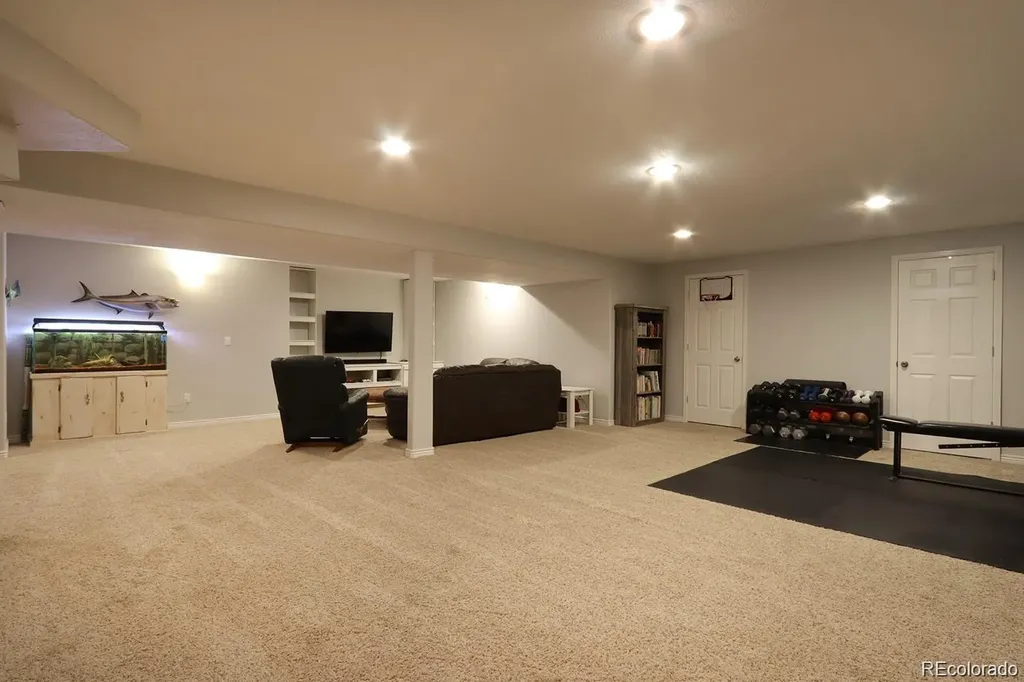 55740 E 41st Avenue Strasburg CO 80136