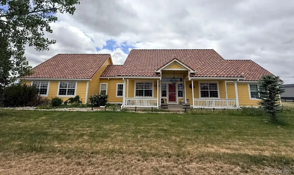 55740 E 41st Avenue Strasburg CO 80136