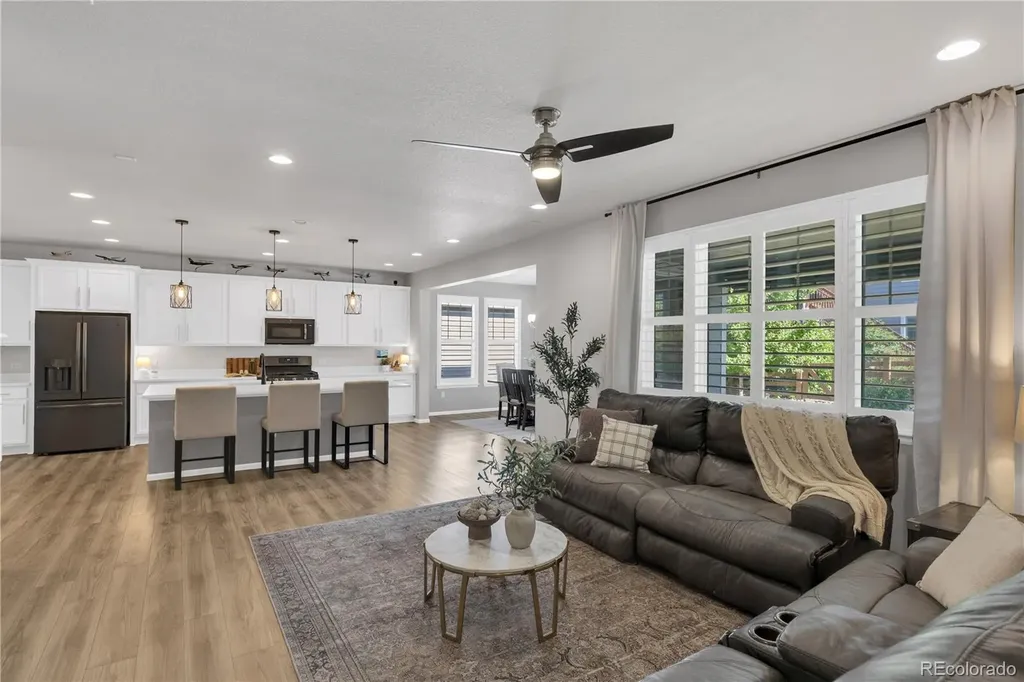 22629 E Tufts Place Aurora CO 80015
