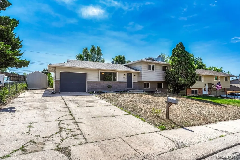 2011 Montezuma Drive Colorado Springs CO 80910