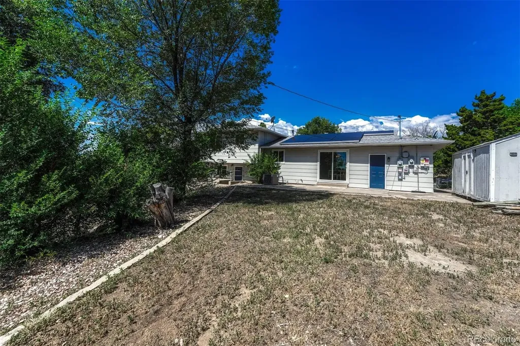 2011 Montezuma Drive Colorado Springs CO 80910