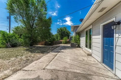 2011 Montezuma Drive Colorado Springs CO 80910
