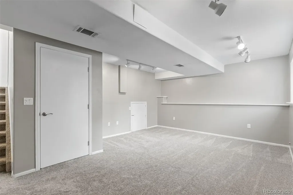 8743 Wildrye Parker CO 80134