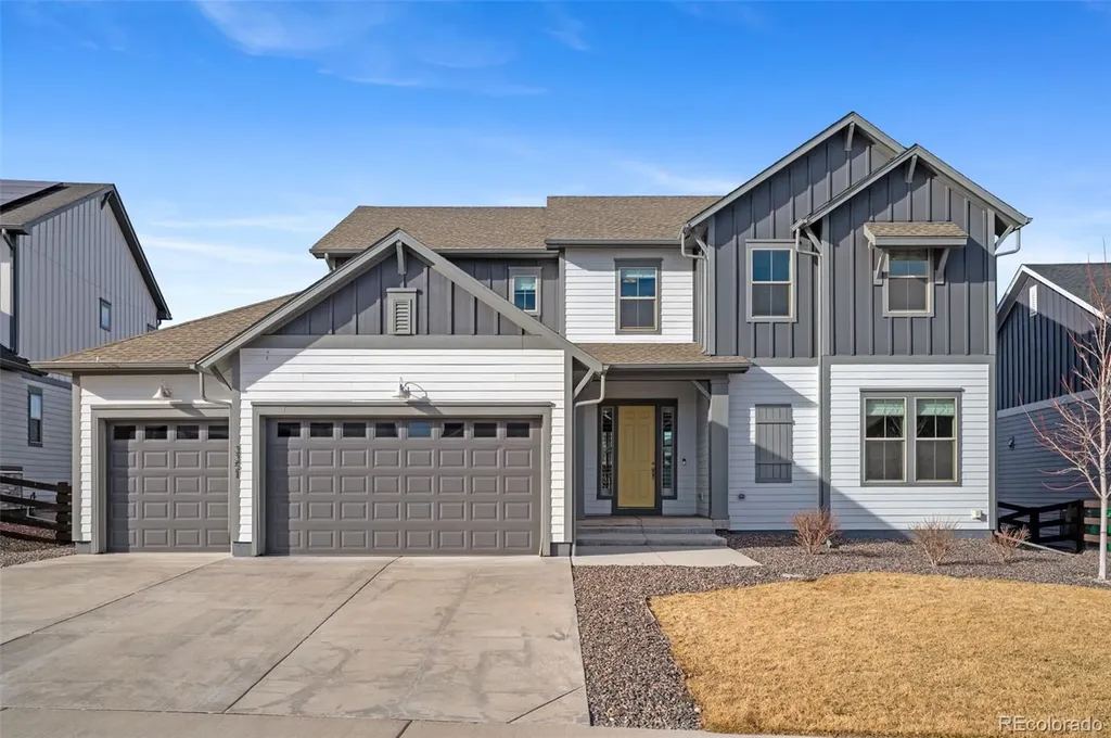 3351 Carabiner Street Castle Rock CO 80108