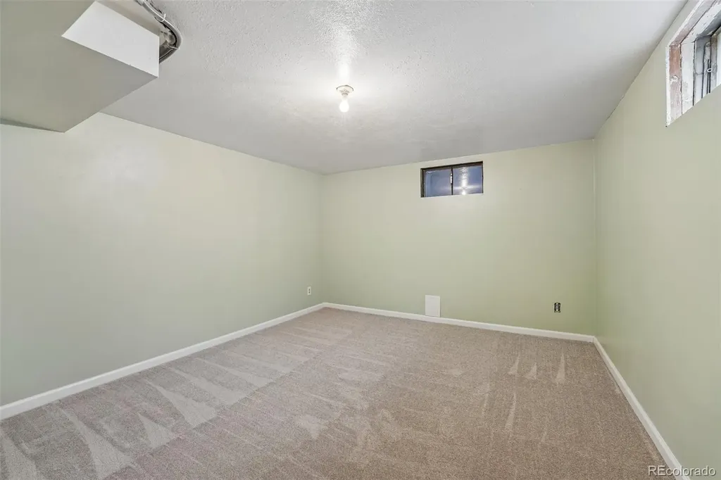 920 Hemlock Way Broomfield CO 80020