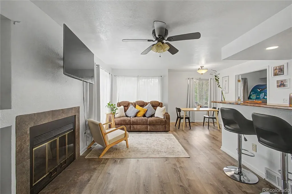 868 S Reed Court Lakewood CO 80226