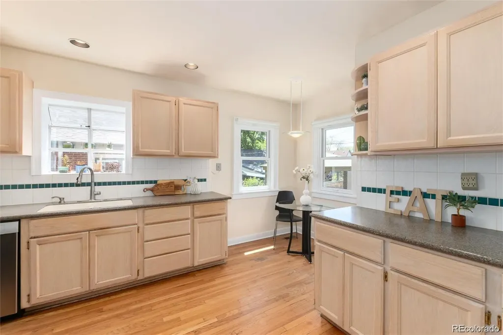 1567 Ivanhoe Street Denver CO 80220