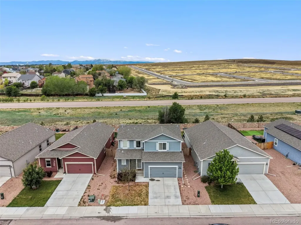 6206 Meadowbank Lane Colorado Springs CO 80925