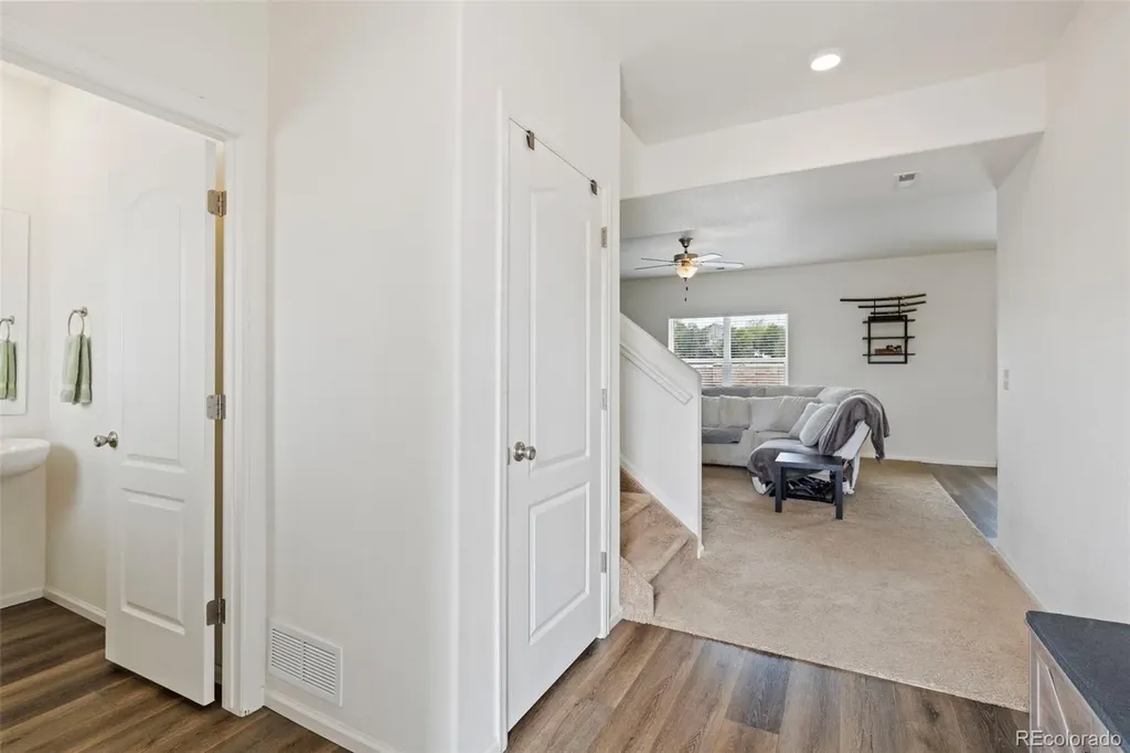 6206 Meadowbank Lane Colorado Springs CO 80925