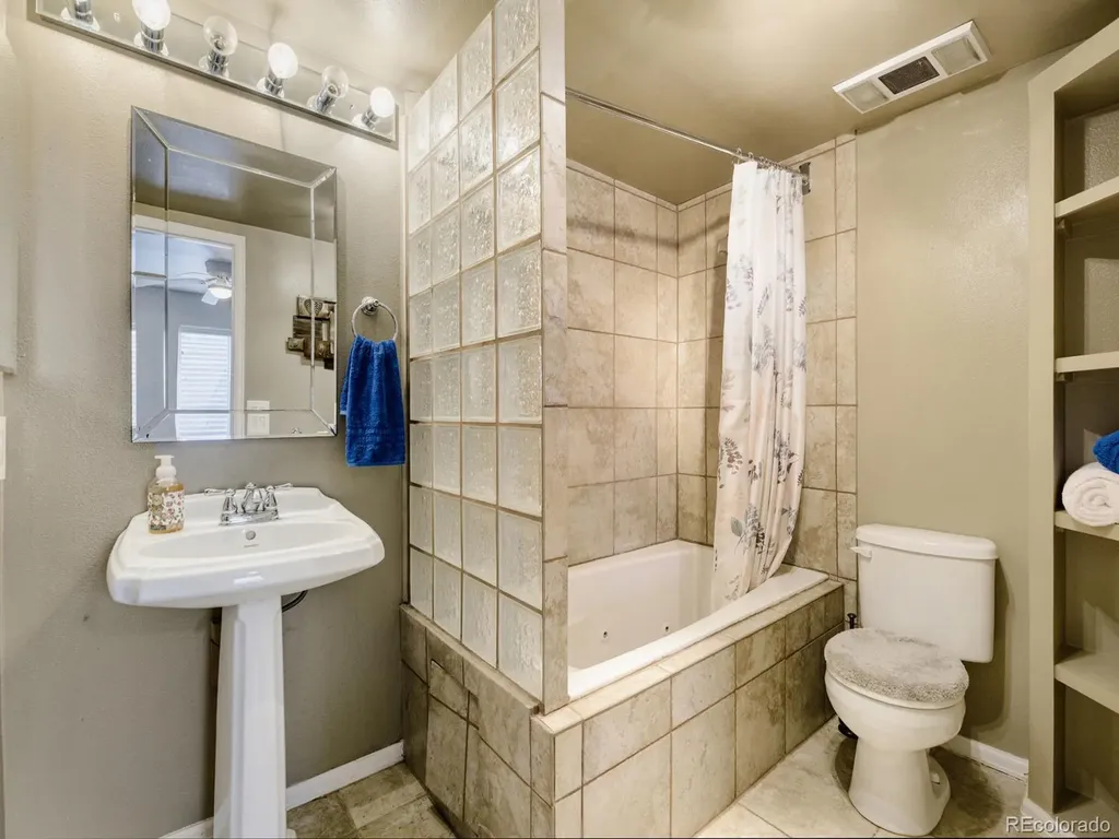 11268 Glenmoor Circle Parker CO 80138