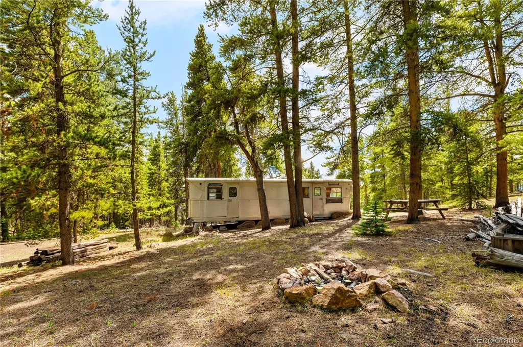 7197 H S M, Lady Gay Leadville CO 80461