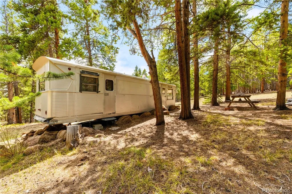7197 H S M, Lady Gay Leadville CO 80461