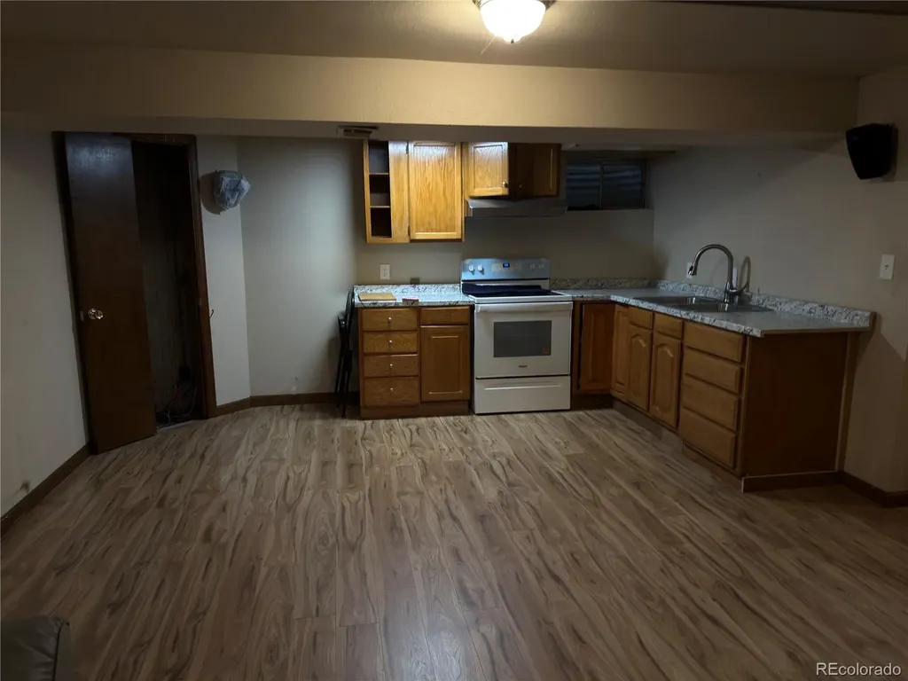 5695 S Routt Street Littleton CO 80127