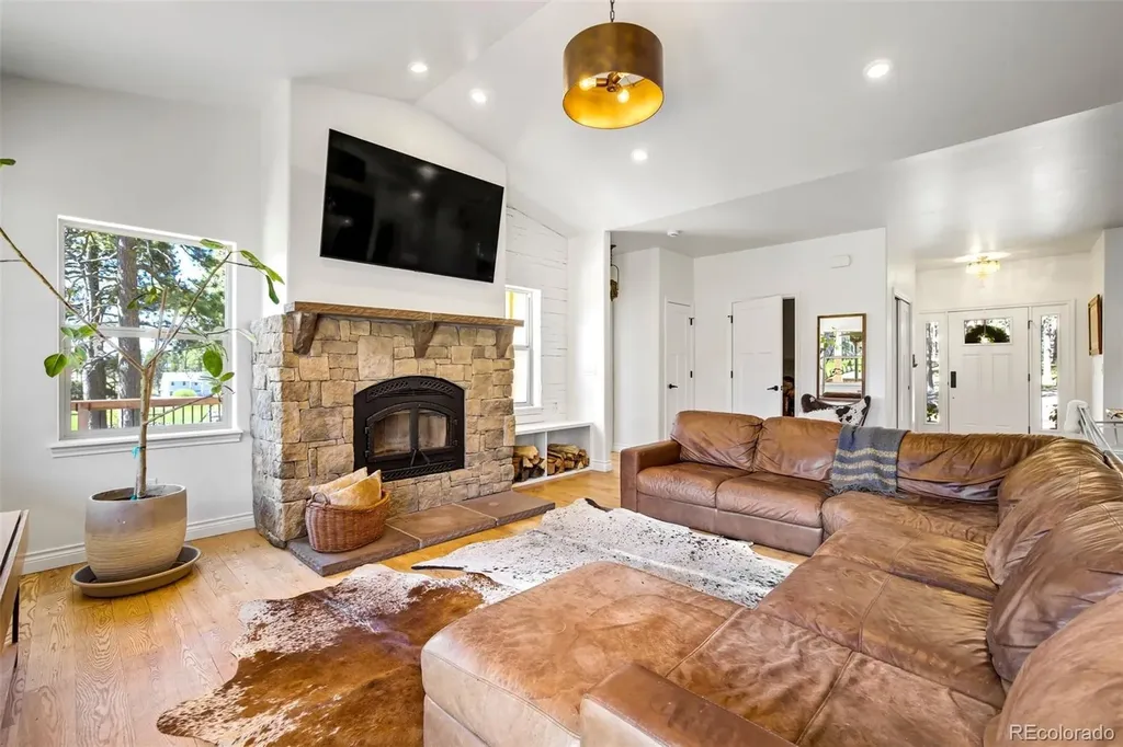 13415 Brentwood Drive Colorado Springs CO 80908