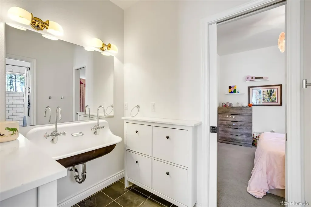 13415 Brentwood Drive Colorado Springs CO 80908